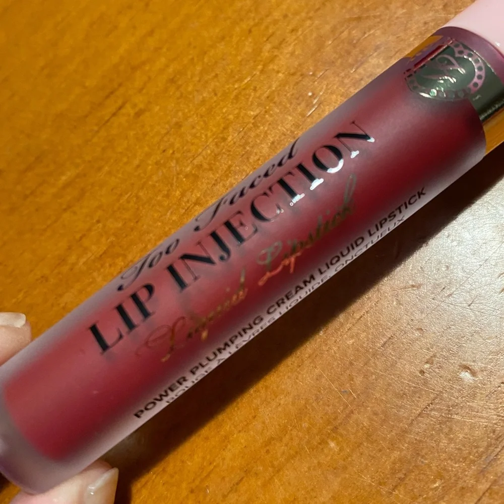 Too Faced Lip Injection Liquid Lipstick Boom Boom Pow